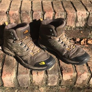 North Face Hedgehog mid Gore-Tex Hiking Boots